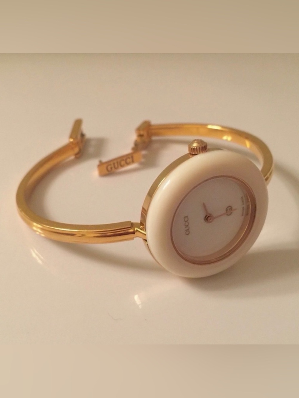 Mint~Prestige~Gucci Interchangeable Bezel Bracelet Bangle Watch with Box/Papers - Picture 9 of 17